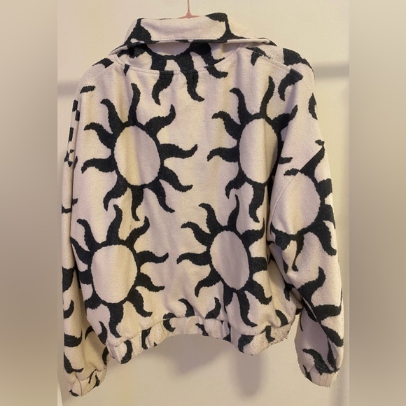 Urban Outfitters Women's White and Black Jacket - Picture 4 of 5